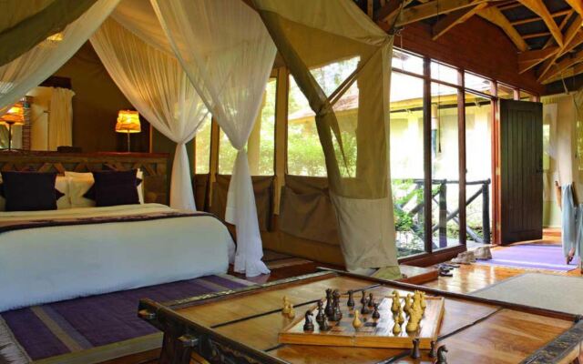 Sarova Mara Game Camp