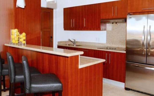 Condo Mare