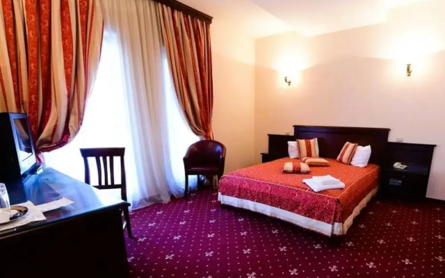 Hotel Imperial Timisoara by JR