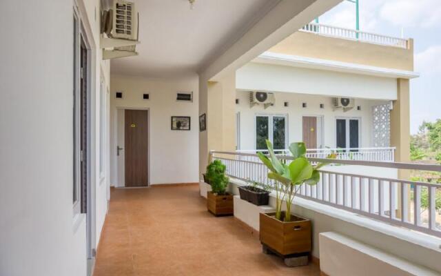 RedDoorz Syariah near Taman Pelangi Monjali