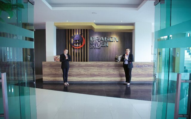 Dragon River Avenue Hotel