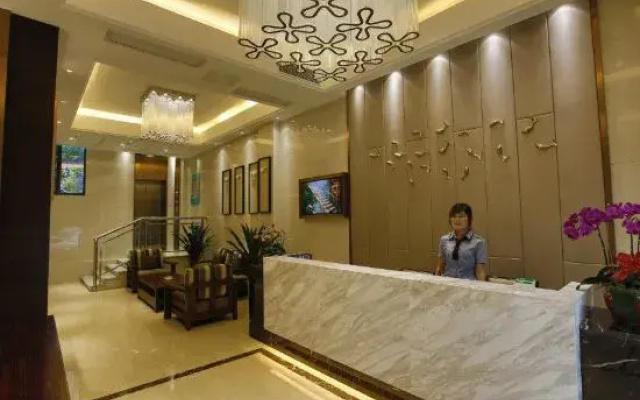 Dazhu Blue Nest Hotel
