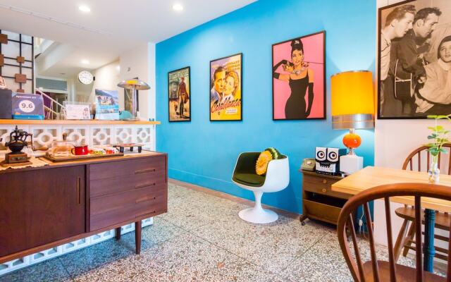 Apartment 321