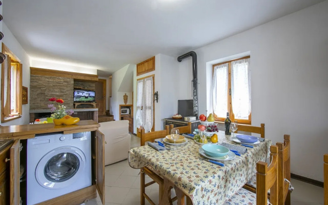 Natures Embrace Chalet