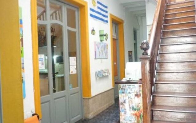 Planet Montevideo Hostel