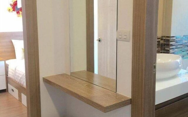 Modern Condo Nai Harn Beach