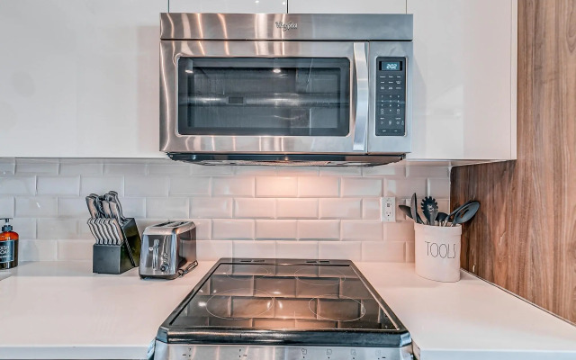 Luxury Downtown Dallas Stay by Amyfinehouse