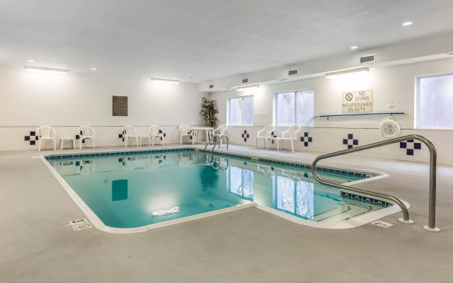 Comfort Inn & Suites