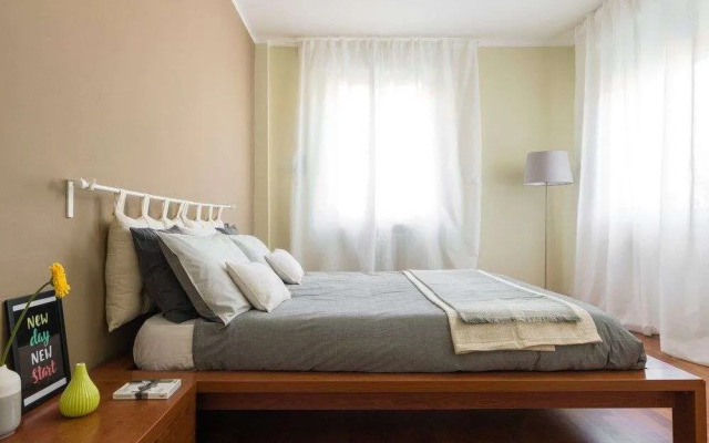 Home at Hotel - Alcuino