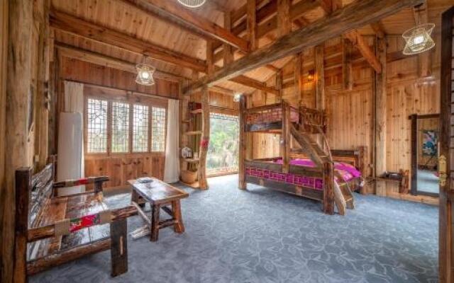 Zhangjiajie Lodge In The Forest