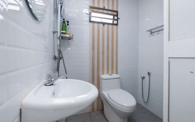 OYO 89873 Nurbayu Chalet