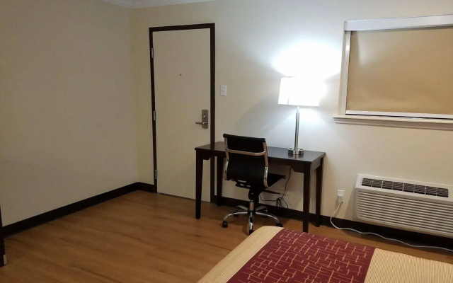 OYO Hotel McAllen Airport South