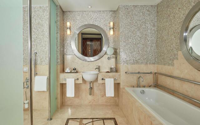 Отель Waldorf Astoria Cairo Heliopolis