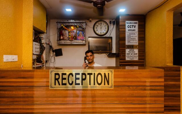 OYO 37530 Selfie Dhaba