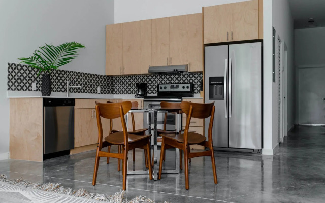 Sunny 2br In Little Havana By Sonder