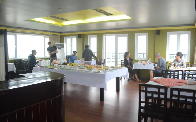 Thai Binh Hotel 2