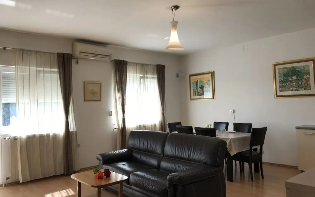 Apartmani AiA