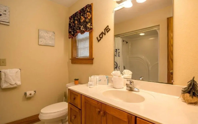 Briarstone Lodge Condo 13C - Two Bedroom Condo