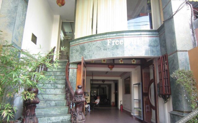 Lam Ngoc Hotel