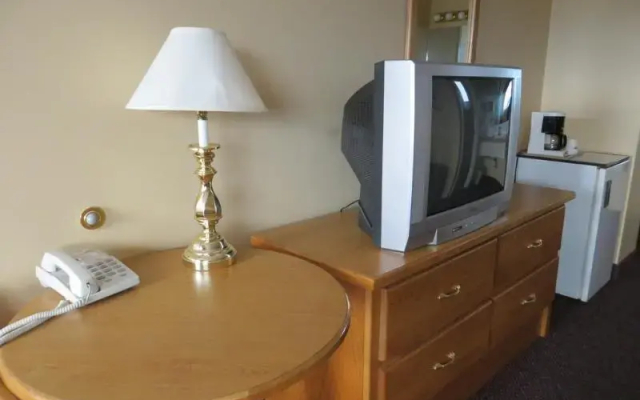 Super 8 Motel - Penticton