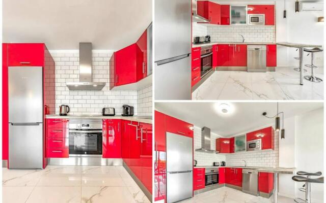 Modern apartment in Parque Royal I