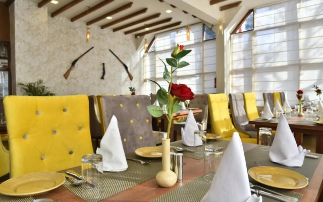 Hotel Snowcrests Manor