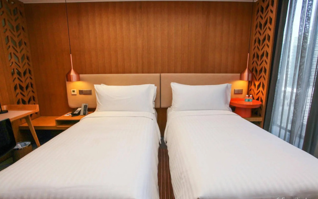 Oasia Hotel Downtown Singapore by Far East Hospitality