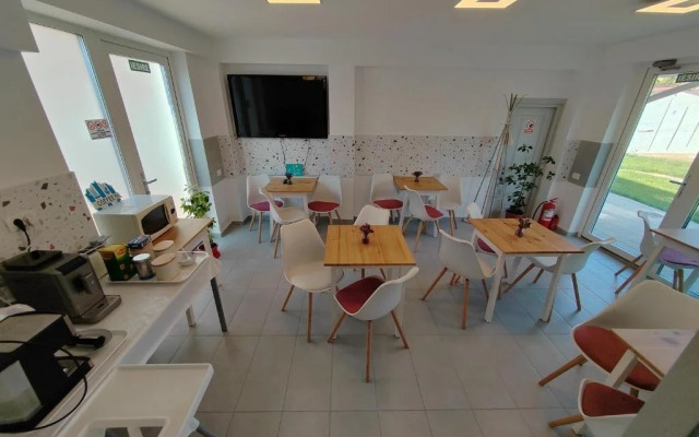 Casa BEYAZ Mangalia cm