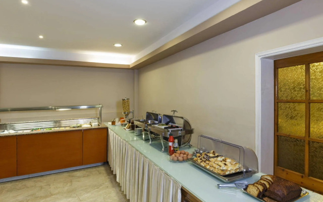 Africa Hotel