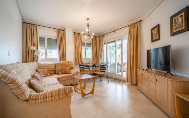 Confortable 2 Bedroom Groundfloor Apartment - PA703LT