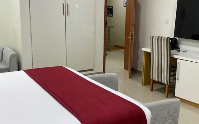 Henods Luxury  Suites