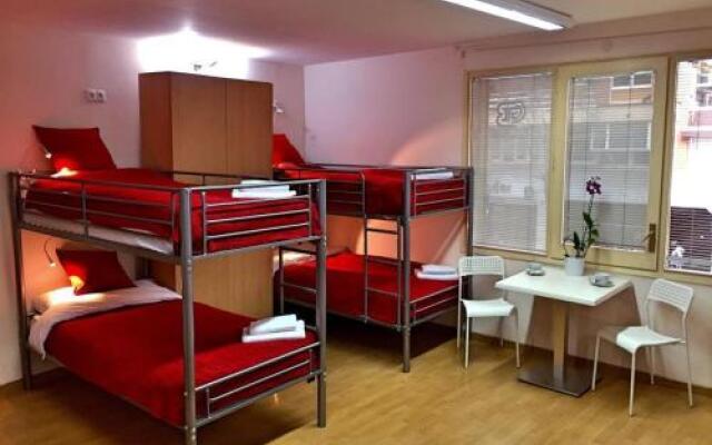 Guest House Barcelona Bruc I & II