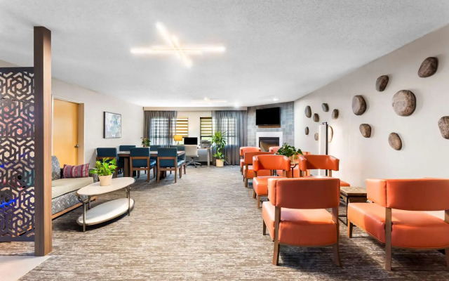 Best Western Oswego Hotel
