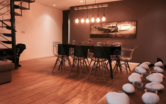 Modern Loft Duplex Penthouse Free parking