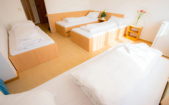 myNext - Riverside Hotel Salzburg