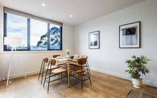 StayAU Stylish 3BR Sea Breeze Mordialloc