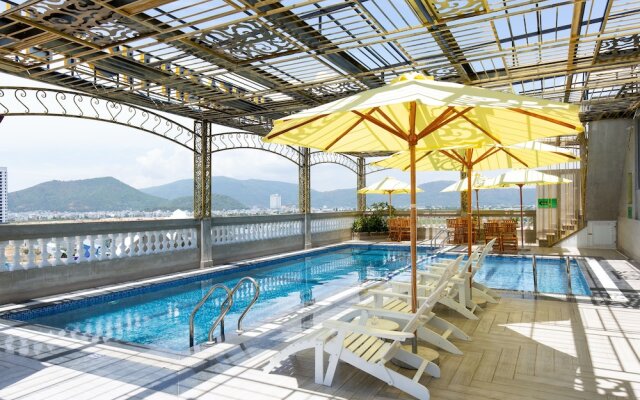 Pearl Beach Hotel Quy Nhon