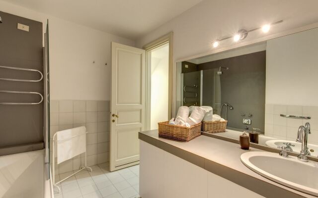 Trevi Miracle Suite