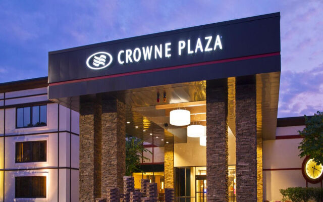 Crowne Plaza Suffern - Mahwah, an IHG Hotel