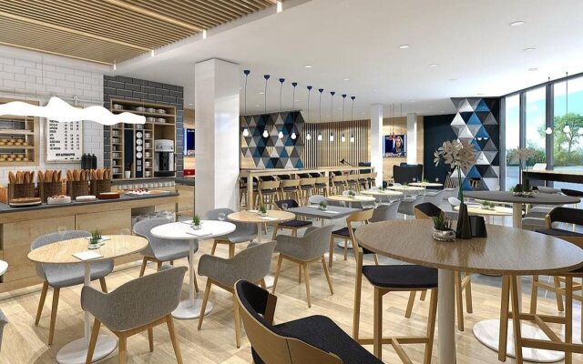 Holiday Inn Express Warsaw - Mokotow by IHG