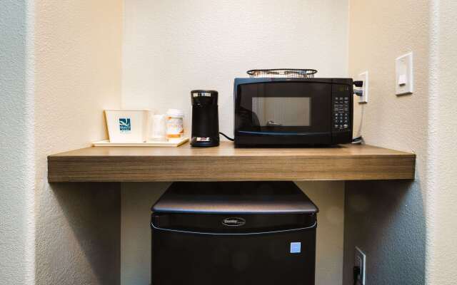 Quality Suites Houston Hobby Airport