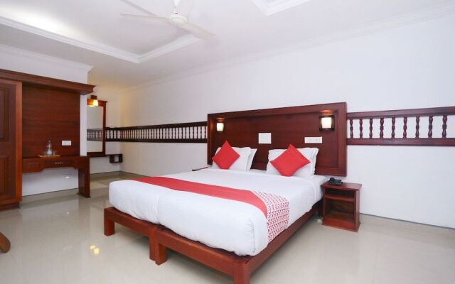 Capital O 22876 Ranger Wood Nature Castle