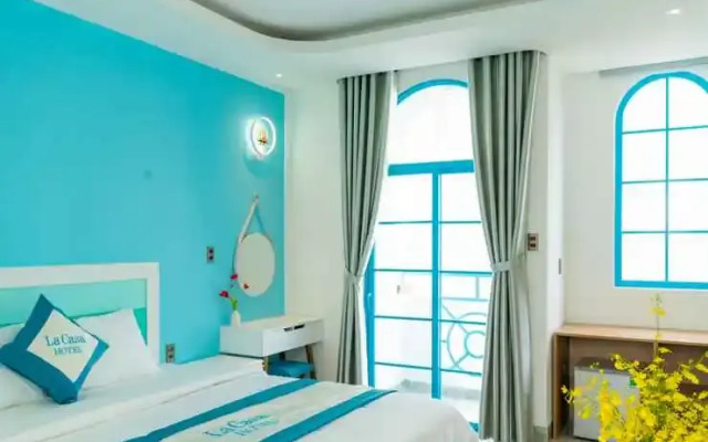 La Casa Hotel