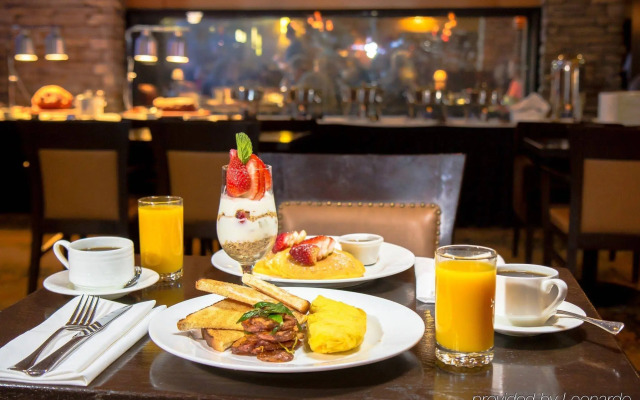 Sawridge Inn & Conference Centre Edmonton South