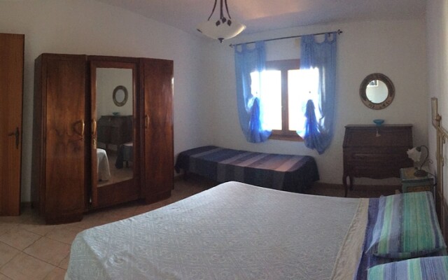 Rose Apartment III
