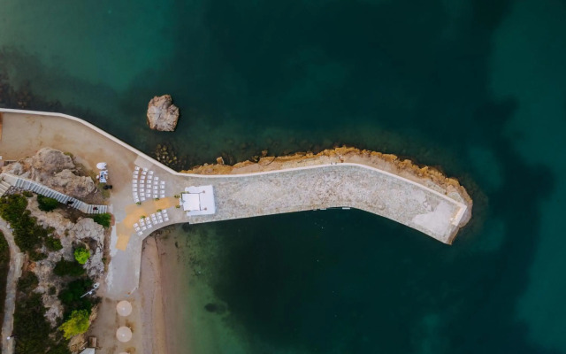 Brown Beach Chalkida Kosher Resort, a member of Brown Hotels