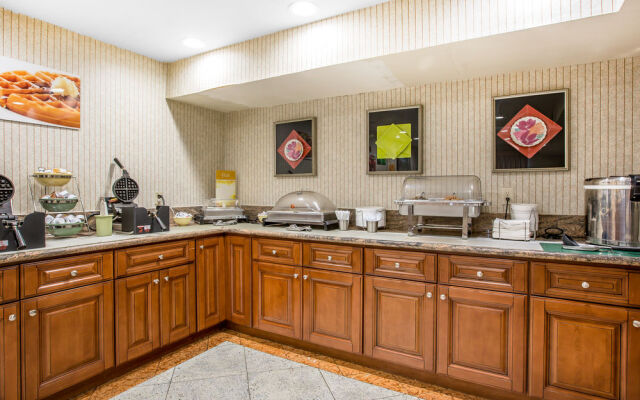 Quality Inn & Suites