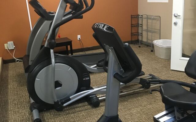 Comfort Inn & Suites Crystal Inn Sportsplex
