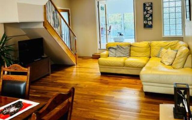 Zoe Bistro & Accommodation