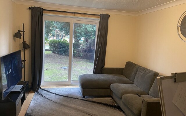 Inviting 1-bed Apartment in Southampton in a Quiet